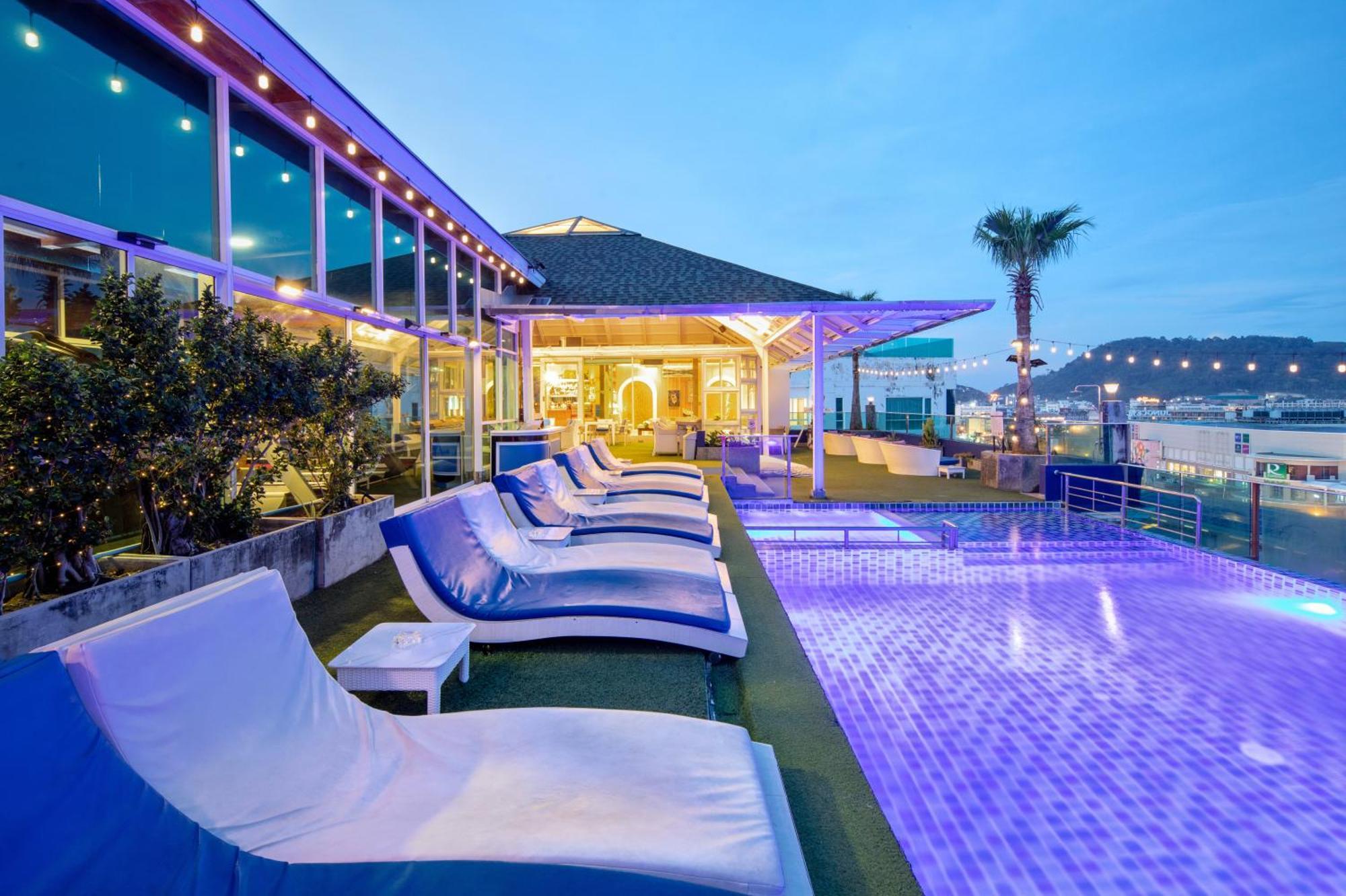 Hotel Sira Grande And - Sha Extra Patong